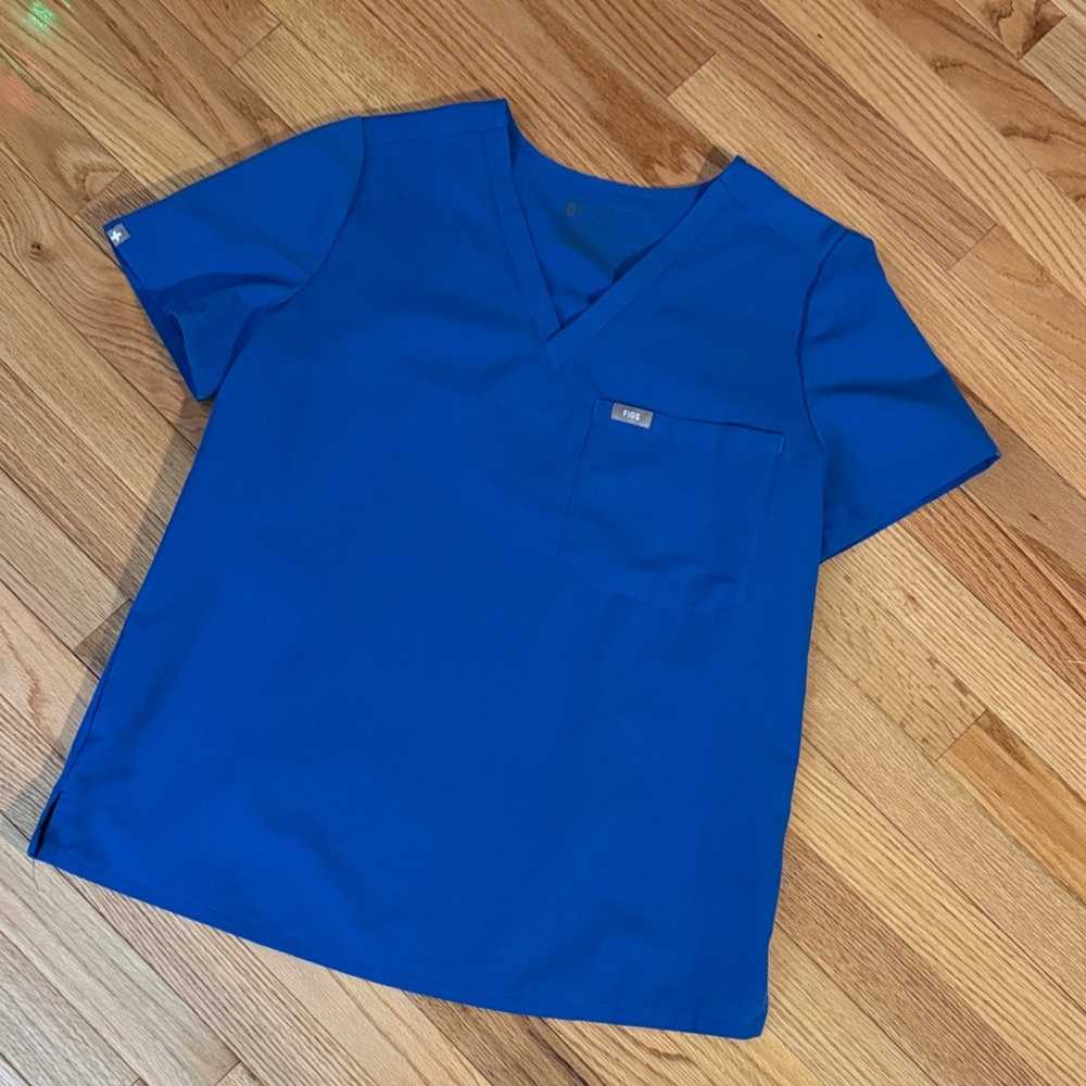 Figs royal blue Catarina one pocket scrub top size medium